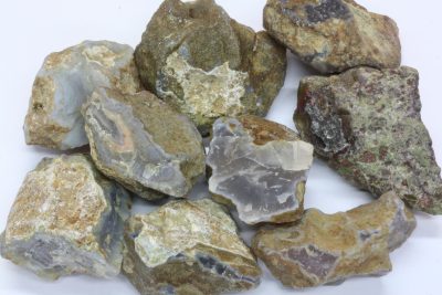 Agat Malavi råsteinsbit 3 til 4cm