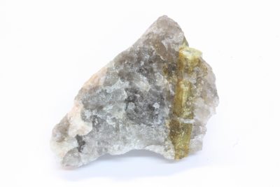 Beryll brun krystall i moderstein fra Iveland i Setesdal 35g 3x5cm
