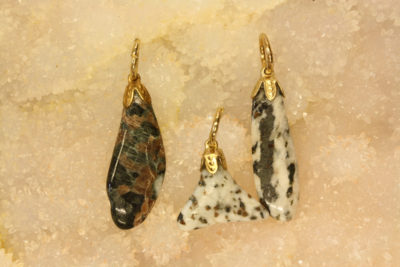 Coronitt tulipananheng med gullfarget topp 2 til 3cm