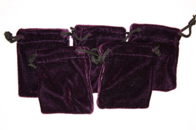 Smykkepose fiolett fløyel 6.5×8.5cm