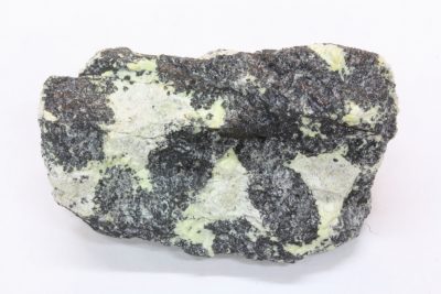 Chromitt i serpentin 40g 27x45mm fra Australia
