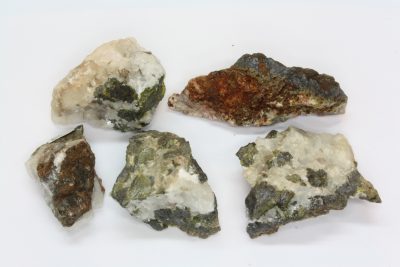 Mottramitt i moderstein fra Tsumeb i Namibia 2 til 3cm