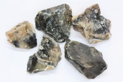 Opal dendritt mørk råsteinsbit ca 3cm