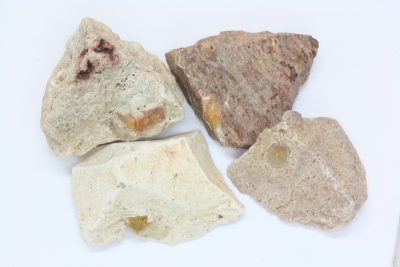 Opal i moderstein 3 til 5cm fra Zimapan Queretaro i Mexico