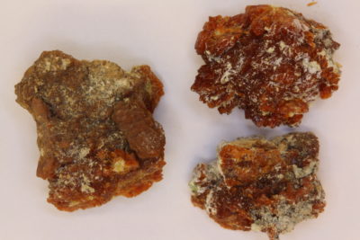 Botryogen og Halotrichitt fra Falu gruva i Falun Dalarne Sverige ca 2cm