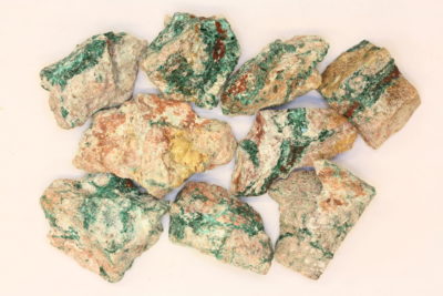 Brochantitt i moderstein 3 til 4cm fra Morenci i Arizona USA