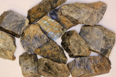 Månestein blå råsteinsbit 3 til 4cm