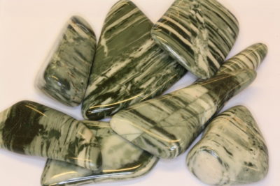 Hornfels polert 3 til 5cm