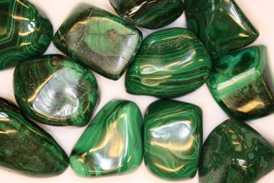 Malakitt polert ca 35g og 3cm