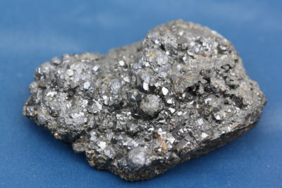 Sphaleritt &laquo;blende&raquo; fra Casapalca Mine i Peru 150g 4.5x7cm