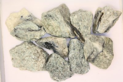 Lazulitt råsteinsbit ca 3cm