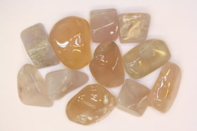 Calcedon rosa polert 2 til 2.5cm