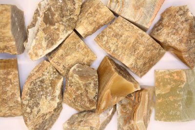 Marmor onyx råsteinsbit ca 3cm