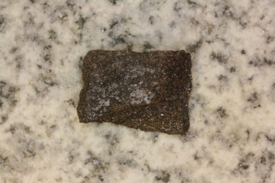 Bly metallisk på moderstein fra Långban Sverige 8g 1.5×2.5cm