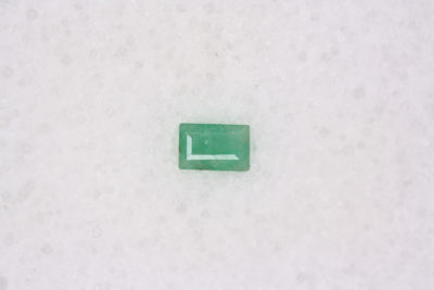 Smaragd fasett 0.14ct 2.7×4.0mm fra Bahai i Brasil