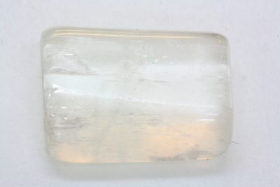 Triphan polert 15.1ct 6x17mm