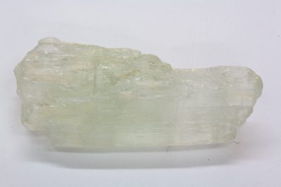 Triphan krystall 38.3ct 35mm lang