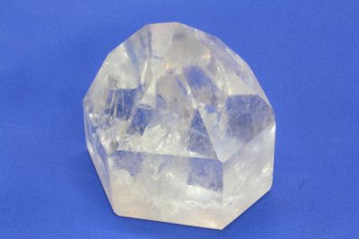 Bergkrystall slipt krystall 365g 5×6.5cm 7cm høy