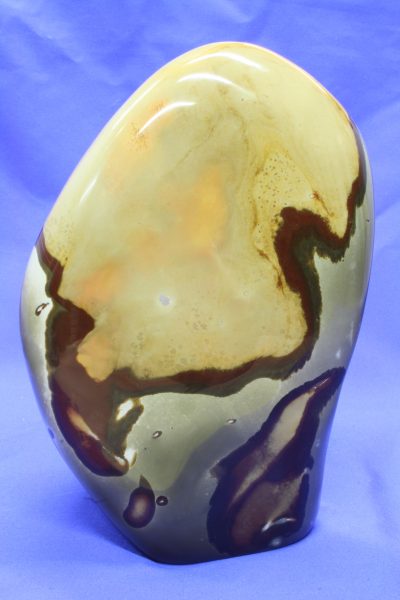 Mookaitt polert fri form 2.25kg 18cm høy fra Mooka Station i Vest Australia