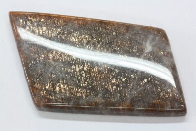 Solstein cabochon 25,5×37.4 mm 5.7mm tykk fra Tvedestrand Norge