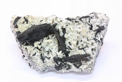 Schorl,Turmalin sort 80g 7x10cm fra Mapimi, Durango i Mexico