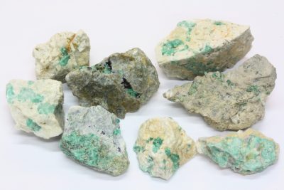 Smaragd krystaller i moderstein 2 til 4cm fra Byrud gruver på Minnesund Norge