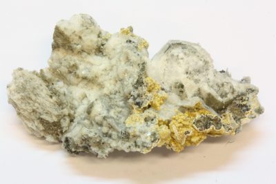 Chiavennitt A 14.5g 3x5cm fra Tuften quarry i Tvedalen, Norge.