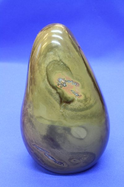 Mookaitt polert fri form 0.9kg 13cm høy fra Mooka Station i Vest Australia