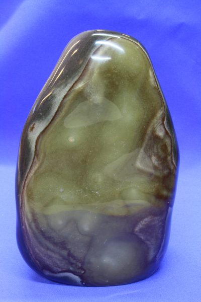 Mookaitt polert fri form 1.55kg 15.5cm høy fra Mooka Station i Vest Australia