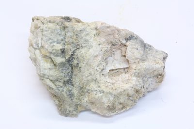 Tengeritt (Y) 30g 2.5x4cm fra Åskagen gruve, Persberg, Filipstad i Sverige.