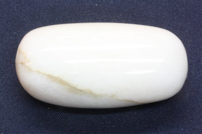 Marmor hvit A håndslipt 36g 23x45mm fra Sverige.