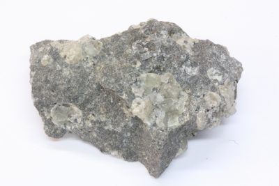 Leucitt A  22g 3 x 4.5cm fra Trevignano, Umbria, Italia.