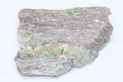 Viridin i kvartsitt 58g 5.5 x 7cm fra Västanåberget, Näsum, Bromölla, Sverige.