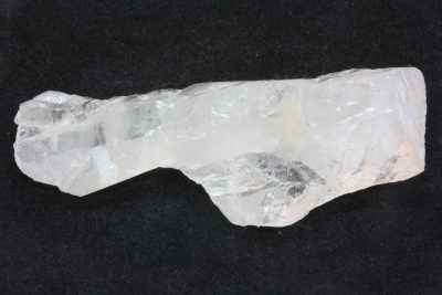 Bardu kvarts. Bergkrystall  40g 3 x 7.5cm fra Sørskogen, Bardu, Norge.