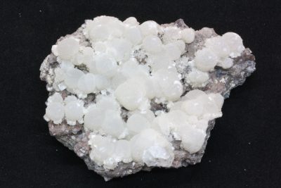 Thomsonitt-Ca  variant Faroelitt  94g 8 x 8.5cm fra Beingjogv, Eidi, Eysteroy, Færøyene.