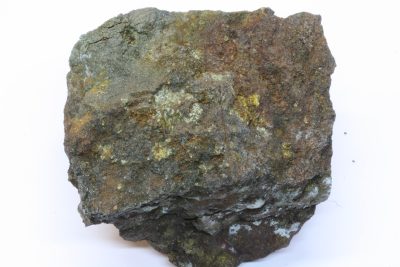 Violaritt  i en mix av sulfider.  502g 6 x 7cm  fra Broken Hill, New South Wales, Australia.