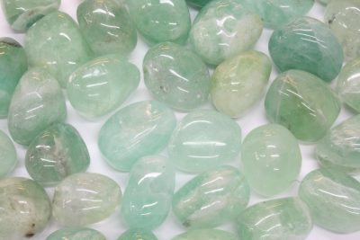 Fluoritt grønn polert ca 3cm