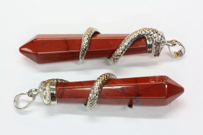 Jaspis rød  slangeanheng ca 6cm