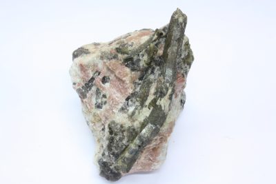 Beryll  564g  7 x 8cm fra Sørlandsparken pukkverk, Kristiansand, Norge.