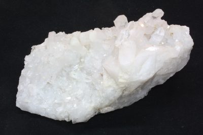 Bergkrystall  824g   9 x 16cm  fra Madagaskar.