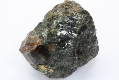 Zirkon (Hyasint) A  60g  3 x 3,5cm  fra Seiland, Alta, Norge.