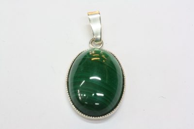 Malakitt sølv anheng med 13 x 18mm stein.