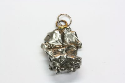 Meteoritt anheng  7,2g  Jernmeteoritt fra Campo del Cielo i Argentina.
