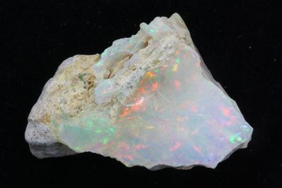 Opal Etiopia   32,99ct   23 x 29 x 13mm  fra Wegel Tena Wollo Pr. Etiopia