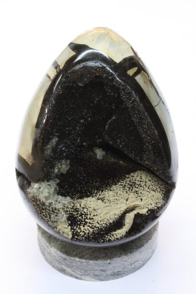 Septarian med sort Aragonitt 760g  8 x 11cm fra Taramandroso i Madagaskar