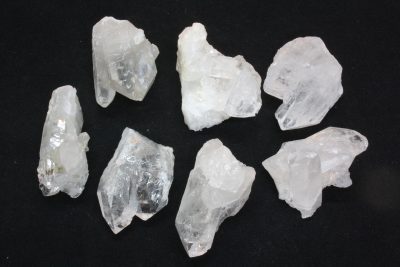 Bergkrystall  grupper 3 til 4cm fra Minas Gerais, Brasil.