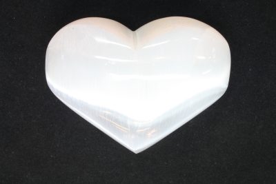 Selenitt hvit hjerte  ca 7,5cm